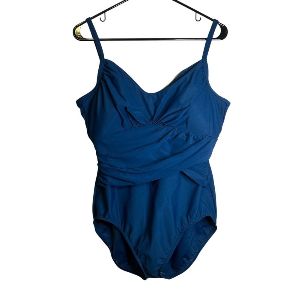 Land's End One Piece Swimsuit Blue Ruched Front Slimming NWOT Size 18 Beach Pool